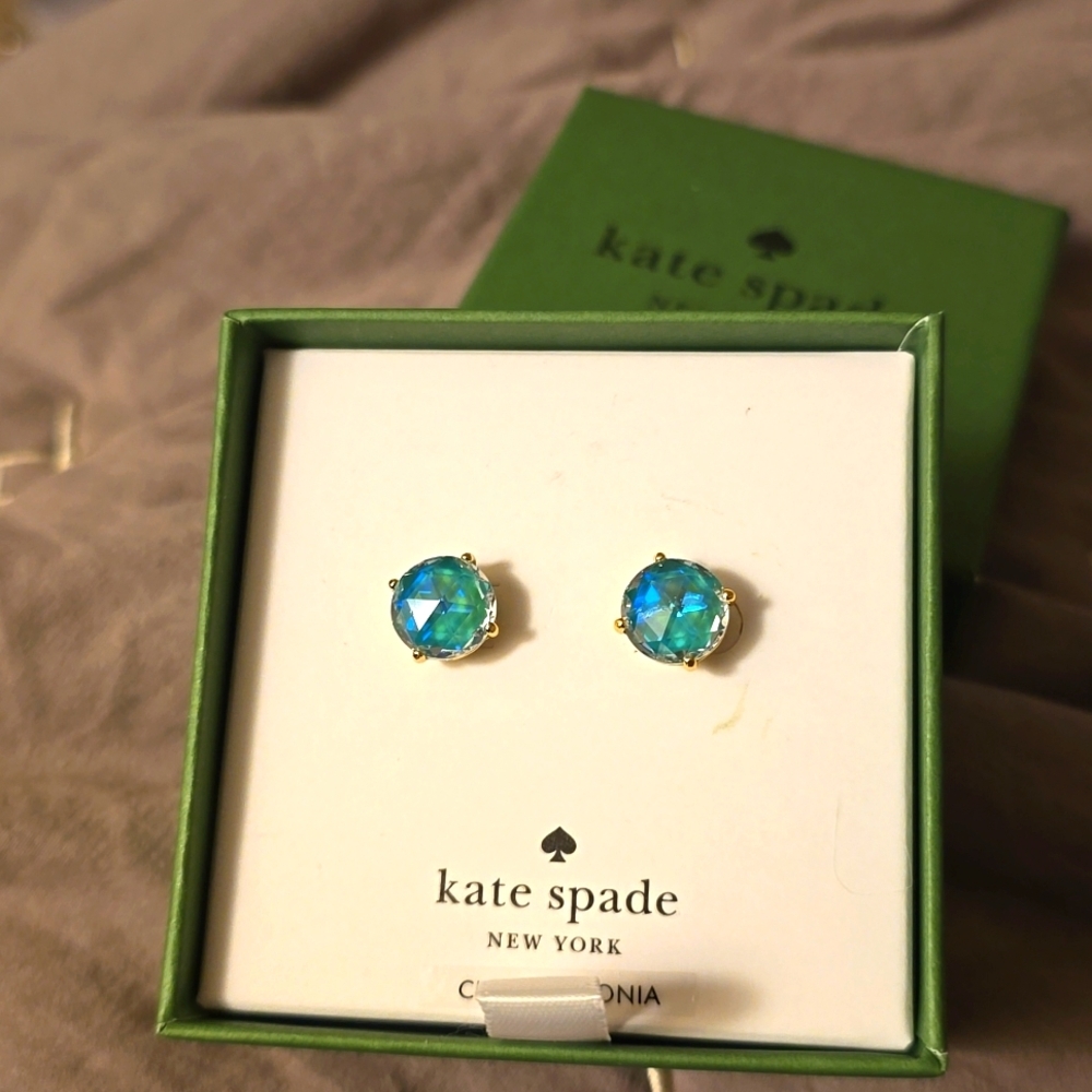 Kate Spade Emerald earrings - Picture 2 of 3